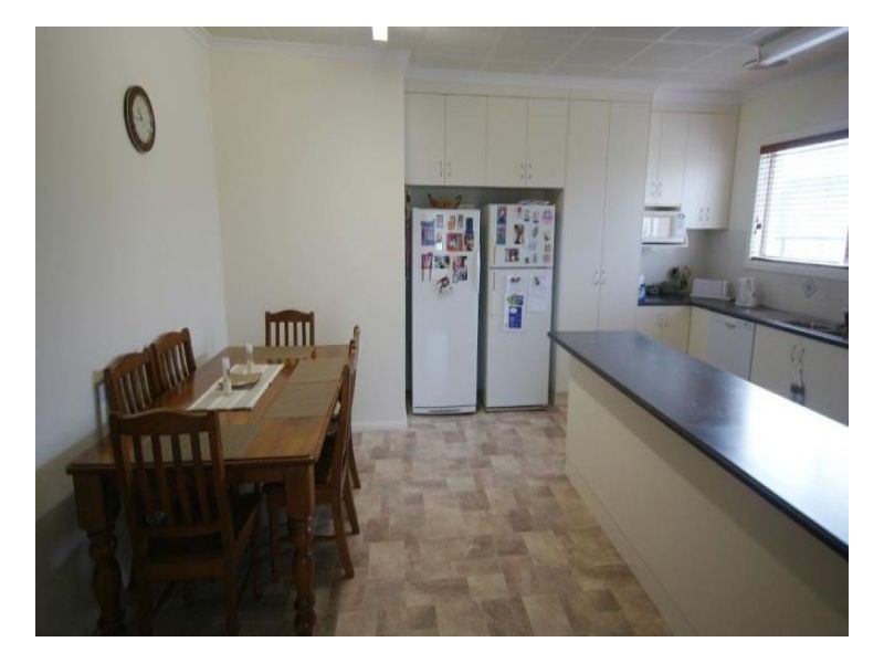 137 Dick Street, Deniliquin NSW 2710