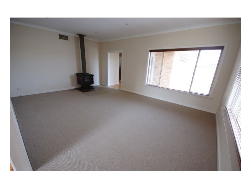 263 Hetherington Street, Deniliquin NSW 2710