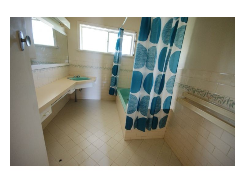 263 Hetherington Street, Deniliquin NSW 2710