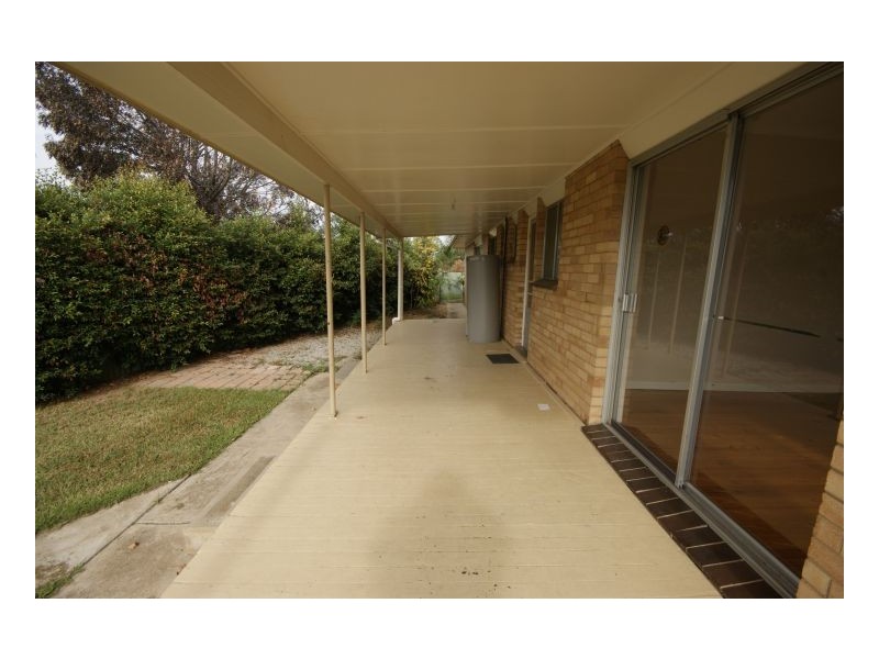 263 Hetherington Street, Deniliquin NSW 2710