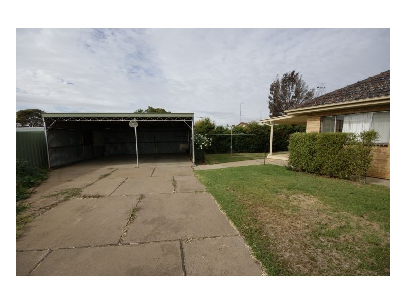 263 Hetherington Street, Deniliquin NSW 2710