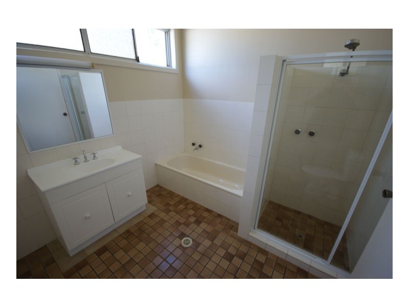 2 Watson Court, Deniliquin NSW 2710