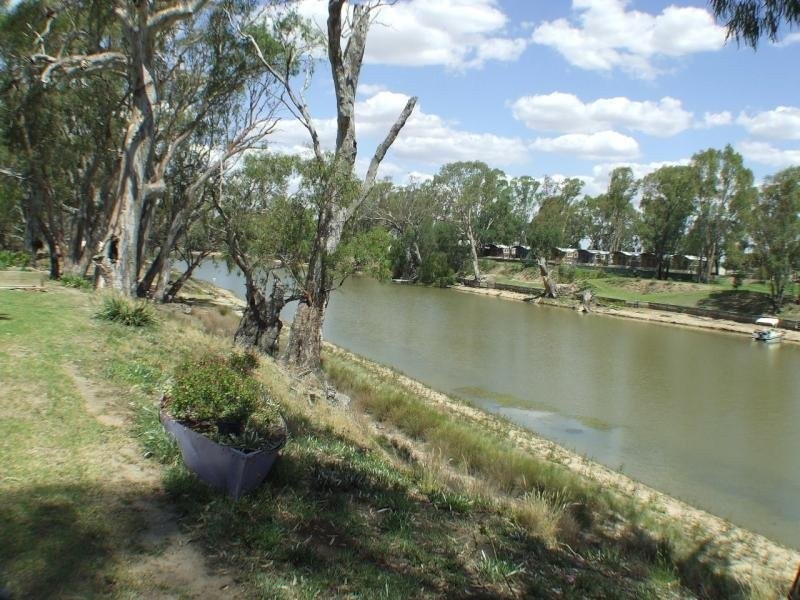 270 Boggy Creek Rd ( Dahwilly Lane ) Road, Deniliquin NSW 2710
