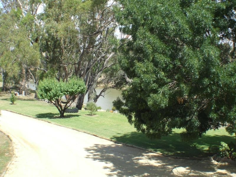 270 Boggy Creek Rd ( Dahwilly Lane ) Road, Deniliquin NSW 2710