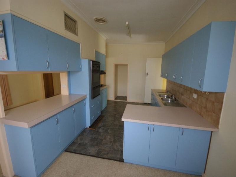 347 jefferson Street, Deniliquin NSW 2710