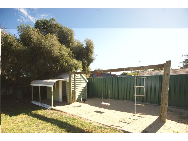 357 Sloane Street, Deniliquin NSW 2710