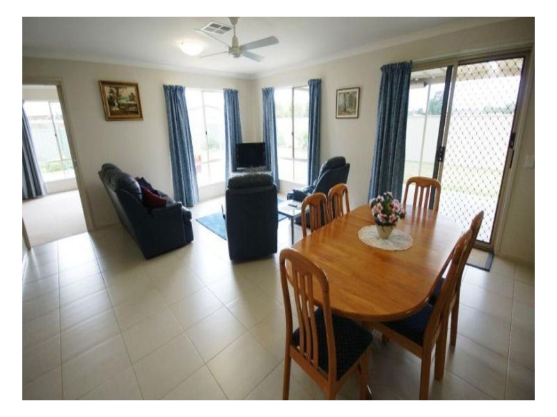 215 Hetherington Street, Deniliquin NSW 2710