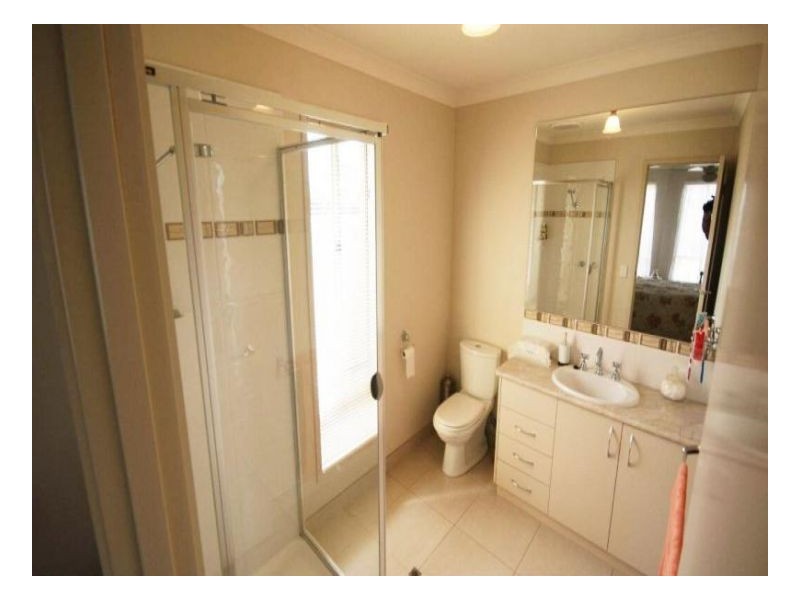 215 Hetherington Street, Deniliquin NSW 2710