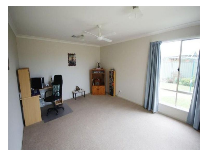 215 Hetherington Street, Deniliquin NSW 2710
