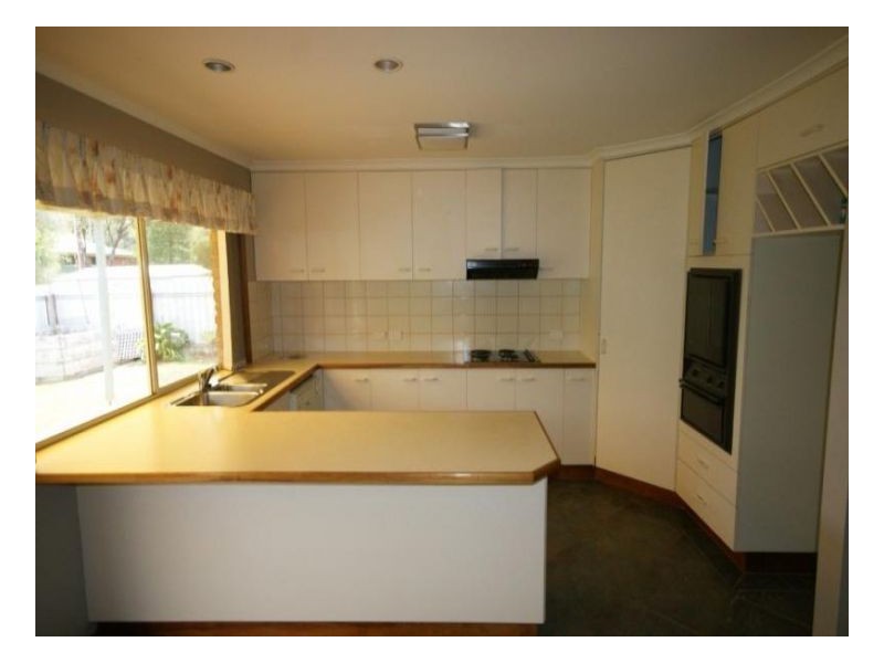 2 Lucas Court, Deniliquin NSW 2710