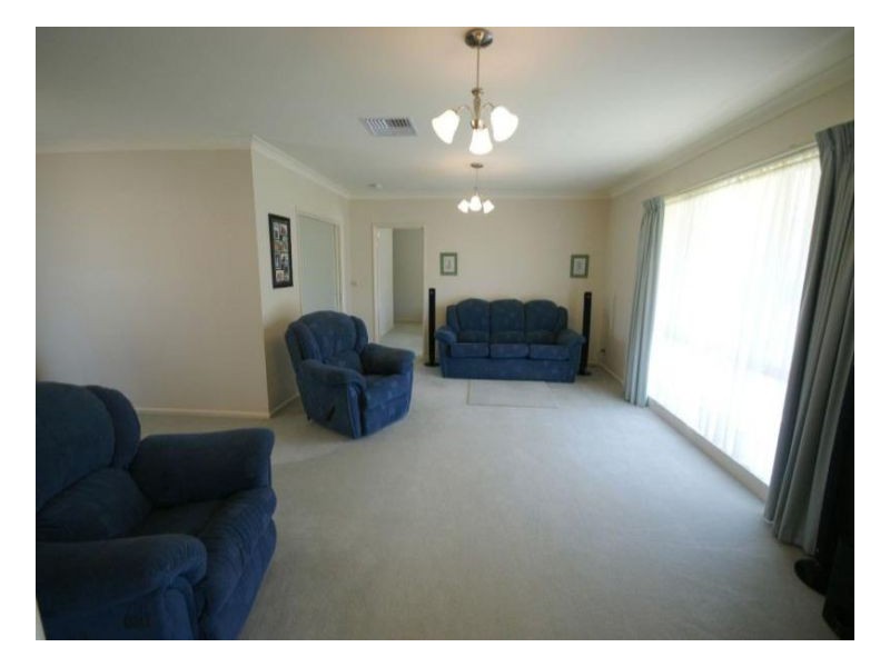 37 Pindara Lane, Deniliquin NSW 2710