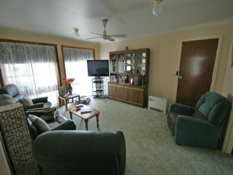 2 Taabinga Court, Deniliquin NSW 2710