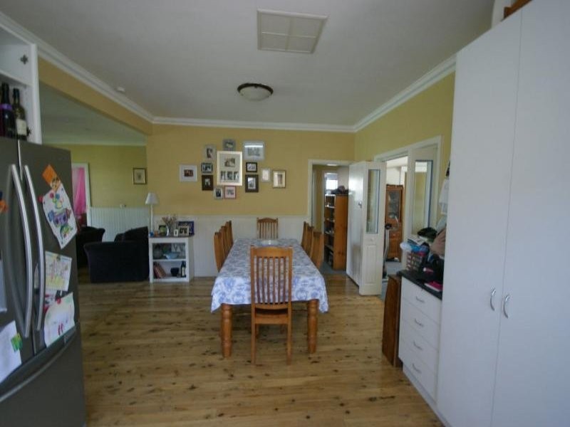 448 Wood Street, Deniliquin NSW 2710