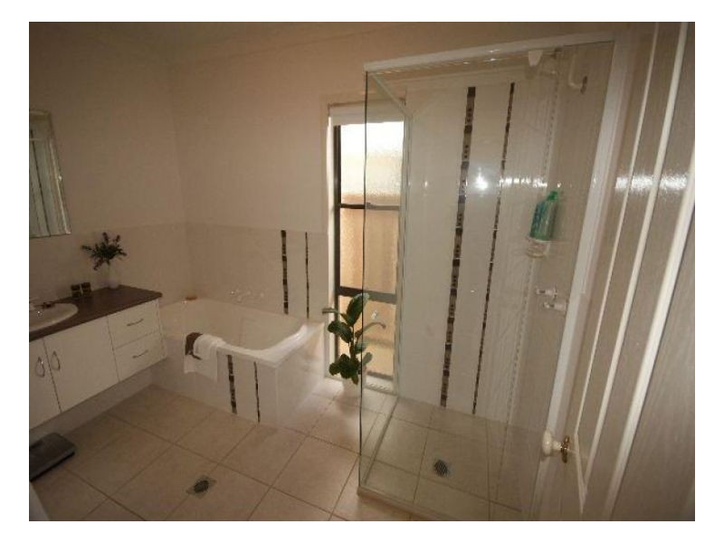 95 Edwardes Street, Deniliquin NSW 2710