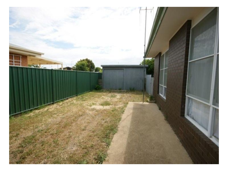 5 Stratton Court, Deniliquin NSW 2710