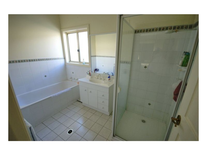 72 Macauley Street, Deniliquin NSW 2710
