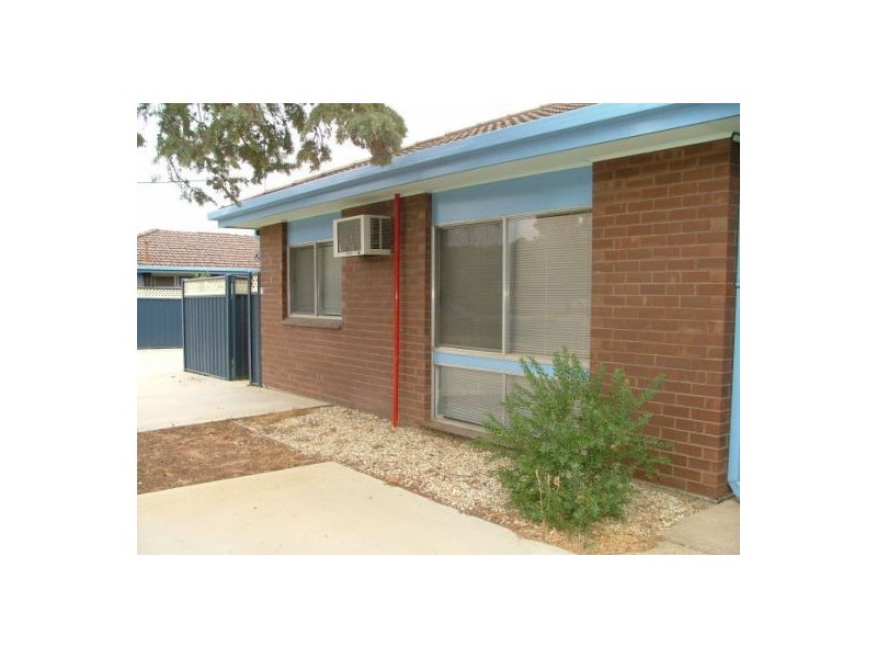 10/334-336 Henry Street, Deniliquin NSW 2710