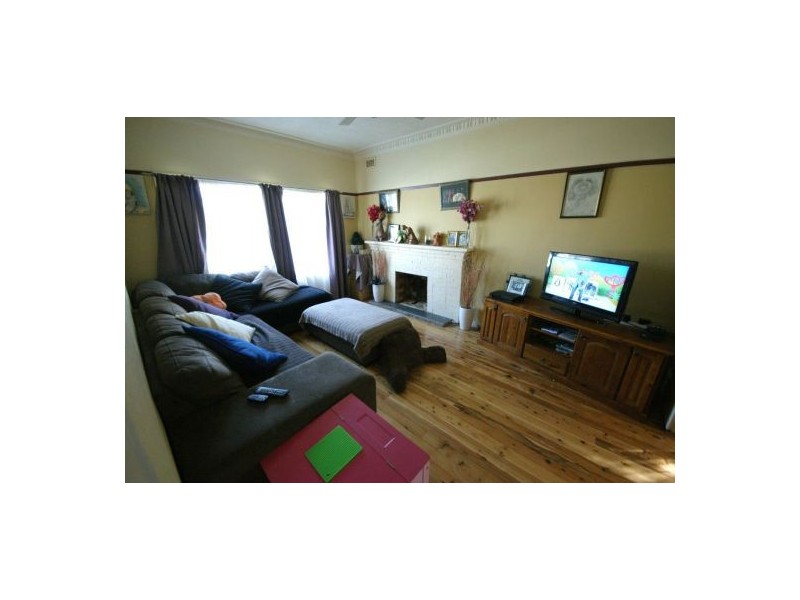 129 Wellington Street, Deniliquin NSW 2710