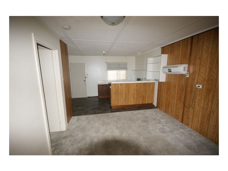 5/135-137 Wirraway Drive, Deniliquin NSW 2710