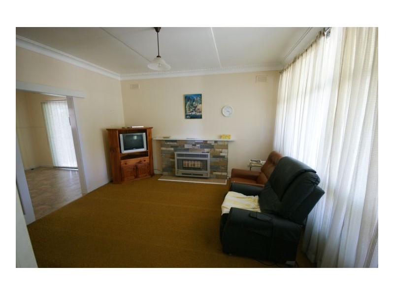 236 Burchfield Avenue, Deniliquin NSW 2710