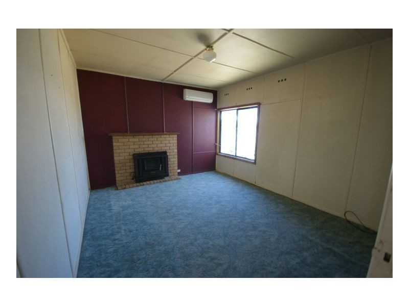 47 Butler St, Deniliquin NSW 2710