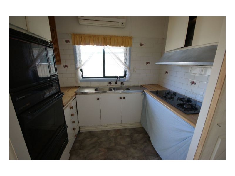 47 Butler St, Deniliquin NSW 2710