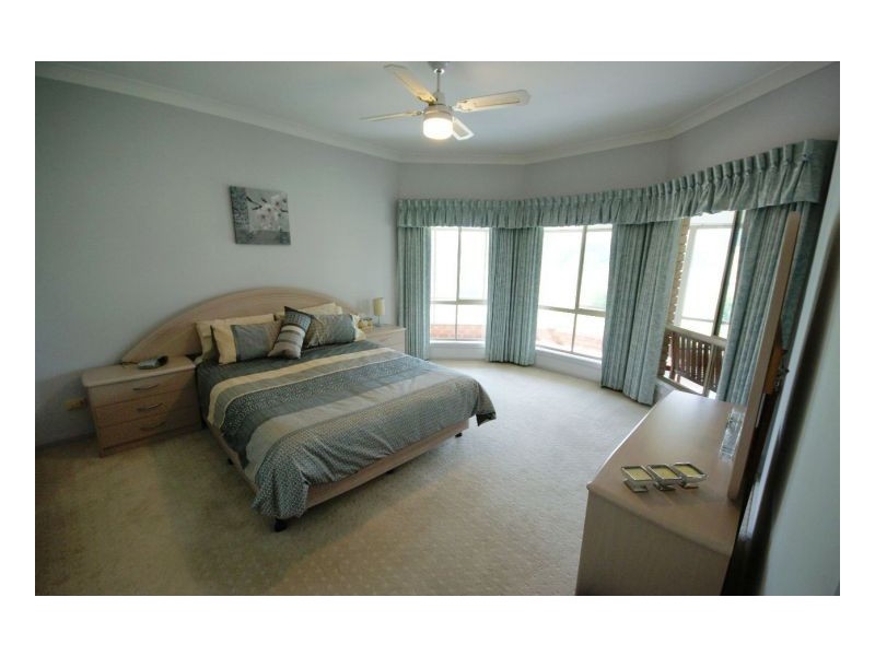 16 Francis Dr, Deniliquin NSW 2710