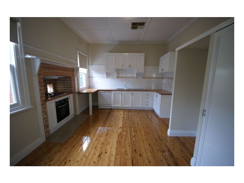 414 Harfleur St, Deniliquin NSW 2710