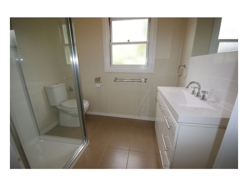 414 Harfleur St, Deniliquin NSW 2710