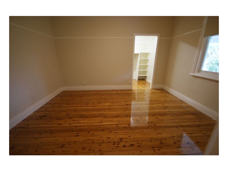 414 Harfleur St, Deniliquin NSW 2710