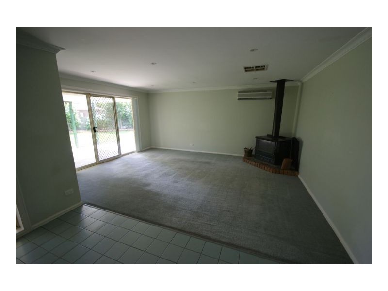 11 Norris Crt, Deniliquin NSW 2710