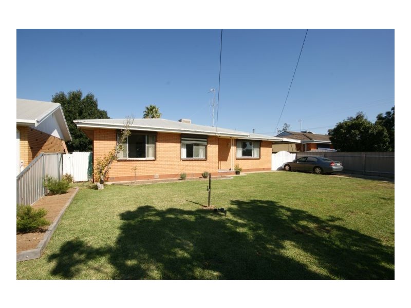 136 Dick Street, Deniliquin NSW 2710