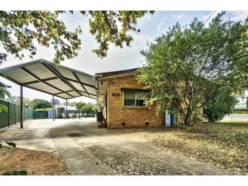289 Wick Street, Deniliquin NSW 2710