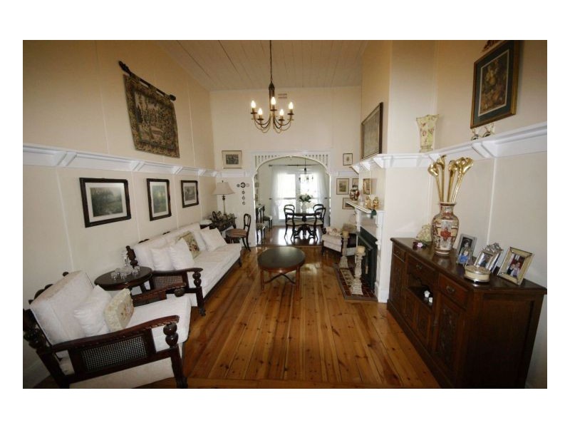 118 Napier St, Deniliquin NSW 2710