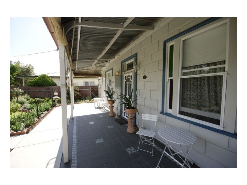 118 Napier St, Deniliquin NSW 2710