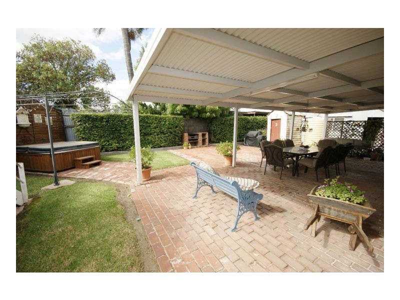 118 Napier St, Deniliquin NSW 2710