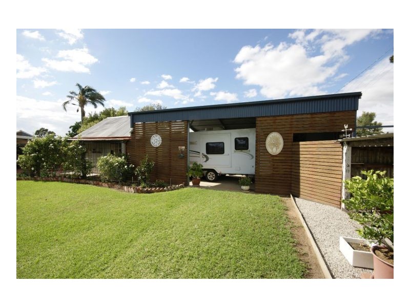 118 Napier St, Deniliquin NSW 2710