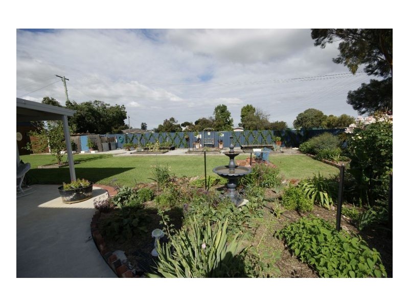 118 Napier St, Deniliquin NSW 2710