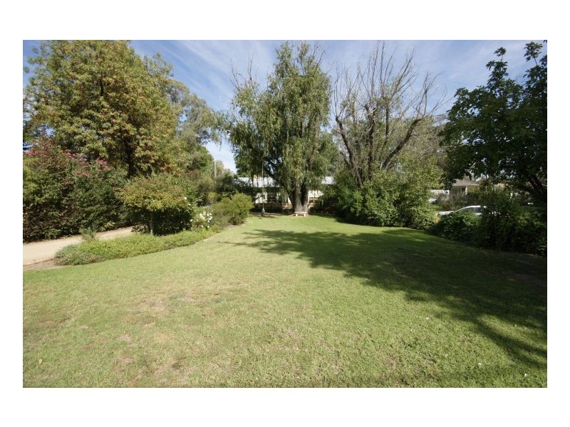 422 Hay Rd, Deniliquin NSW 2710