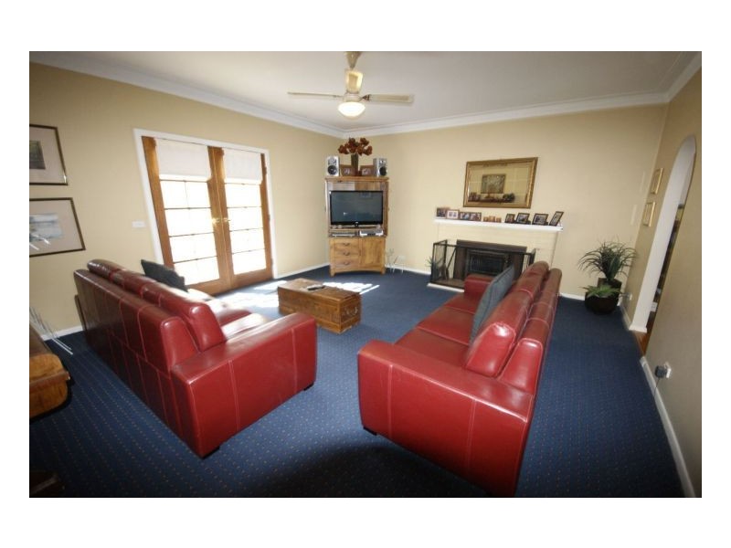 422 Hay Rd, Deniliquin NSW 2710
