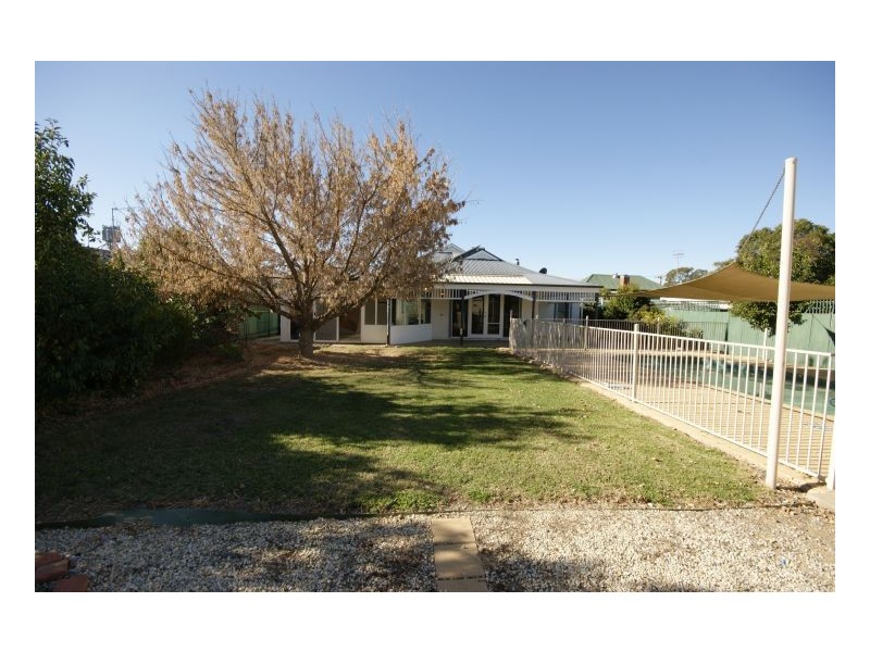 366 Henry Street, Deniliquin NSW 2710