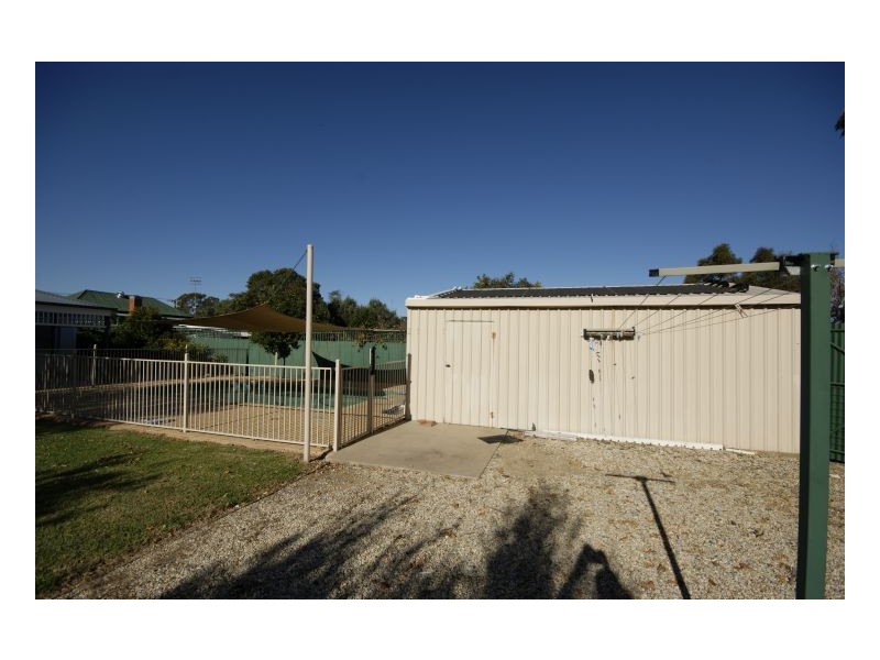 366 Henry Street, Deniliquin NSW 2710