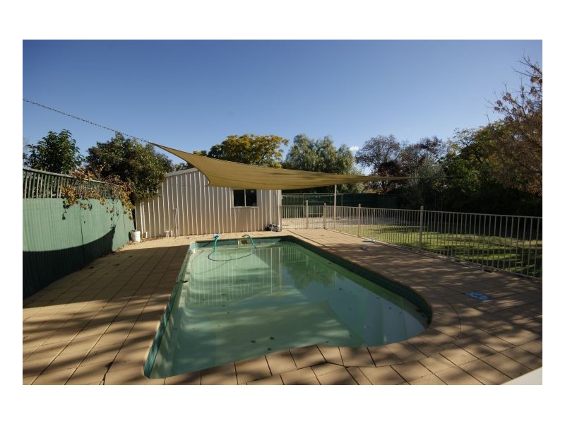 366 Henry Street, Deniliquin NSW 2710