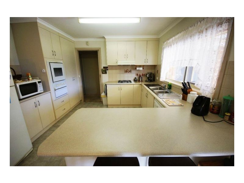 125 Ross St, Deniliquin NSW 2710