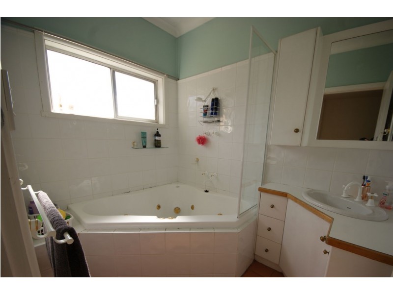 459 Sloane Street, Deniliquin NSW 2710