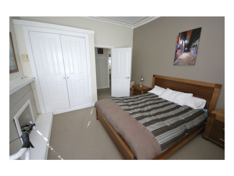 91 Crispe St, Deniliquin NSW 2710