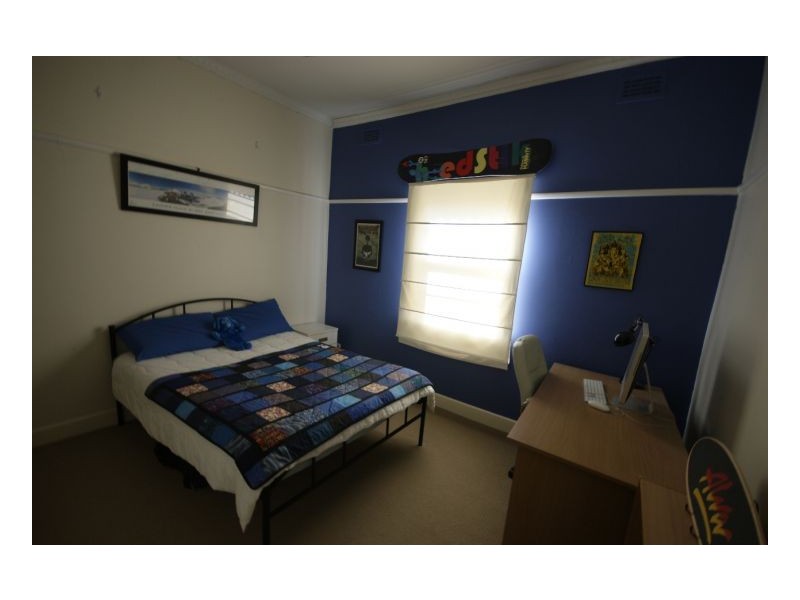 91 Crispe St, Deniliquin NSW 2710