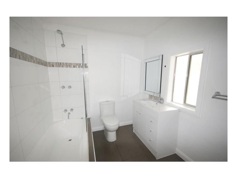 435 Cressy Street, Deniliquin NSW 2710