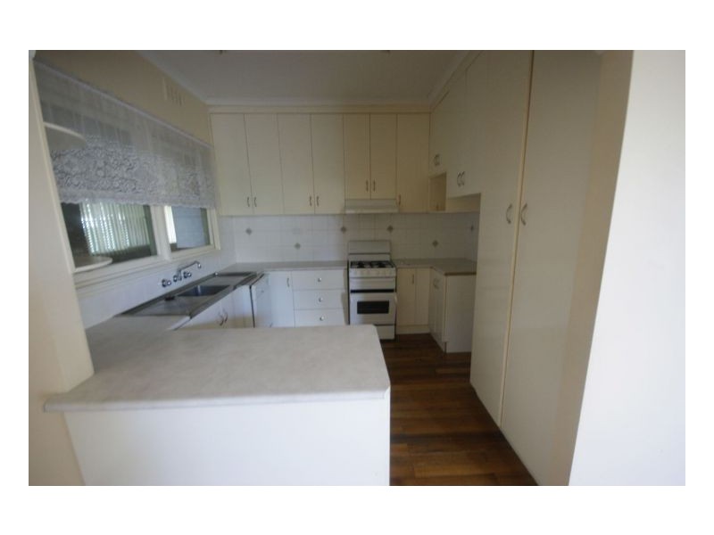 103 Macauley St, Deniliquin NSW 2710