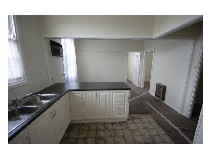 291 Sloane St, Deniliquin NSW 2710